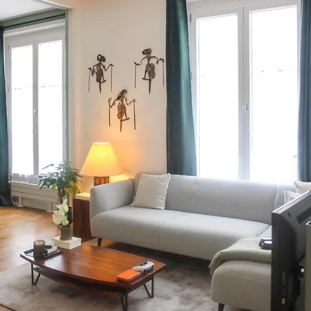 Appartamento Charming 2-bedroom In The 16 Parigi